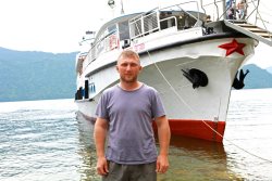 «Пионер Алтая» на заповедном рейде или встреча с Человеком и Теплоходом