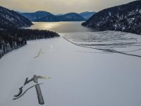 Подводный мир заповедного озера. Весна приближается