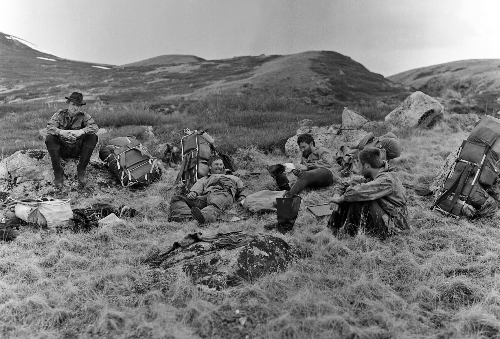 Лесники на привале, фото А.Лотов