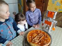 День космонавтики в "Счастливом Детстве"