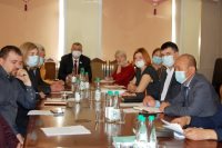 Алтайский заповедник принял участие в круглом столе «Проблемы инвазивных видов растений в Республике Алтай»