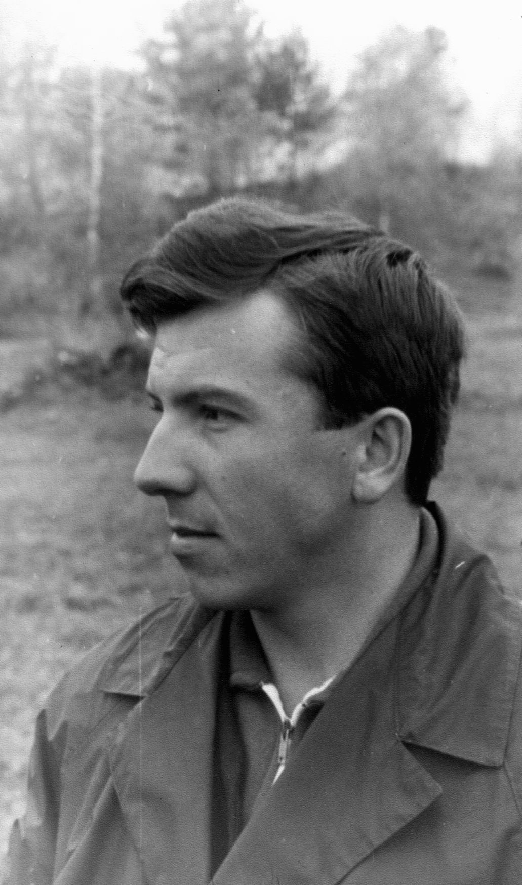 20. Саша Бешкарев некоторое время работал в заповеднике научным сотрудником - териологом. Потом уехал,кажется, в Печоро-Илычский заповедник, где у него был родственник по фамилии Мегалинский. 4.10.1970, Яйлю. Фото В.А. Яковлев