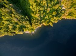 Подводно-воздушная экскурсия по заповедным берегам Телецкого озера. Часть1.