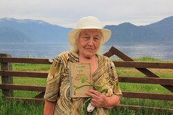 Поздравляем с 80-летием Тамару Дмитриевну Шарабарину (Рачкину)