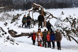 Экскурсия с орнитологом О.Б. Митрофановым по Яйлинской террасе