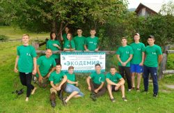 Курсанты Алтайской лётной школы отработали спецкурс по выживанию в природе и помогли кордону Челюш